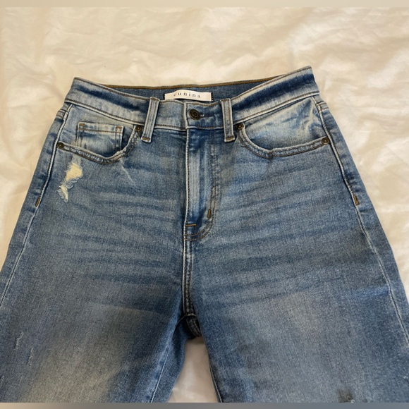 Eunina Jeans Dawn High Rise Wide Leg Crop Jeans Distressed Medium Wash Size 25” - Picture 4 of 6